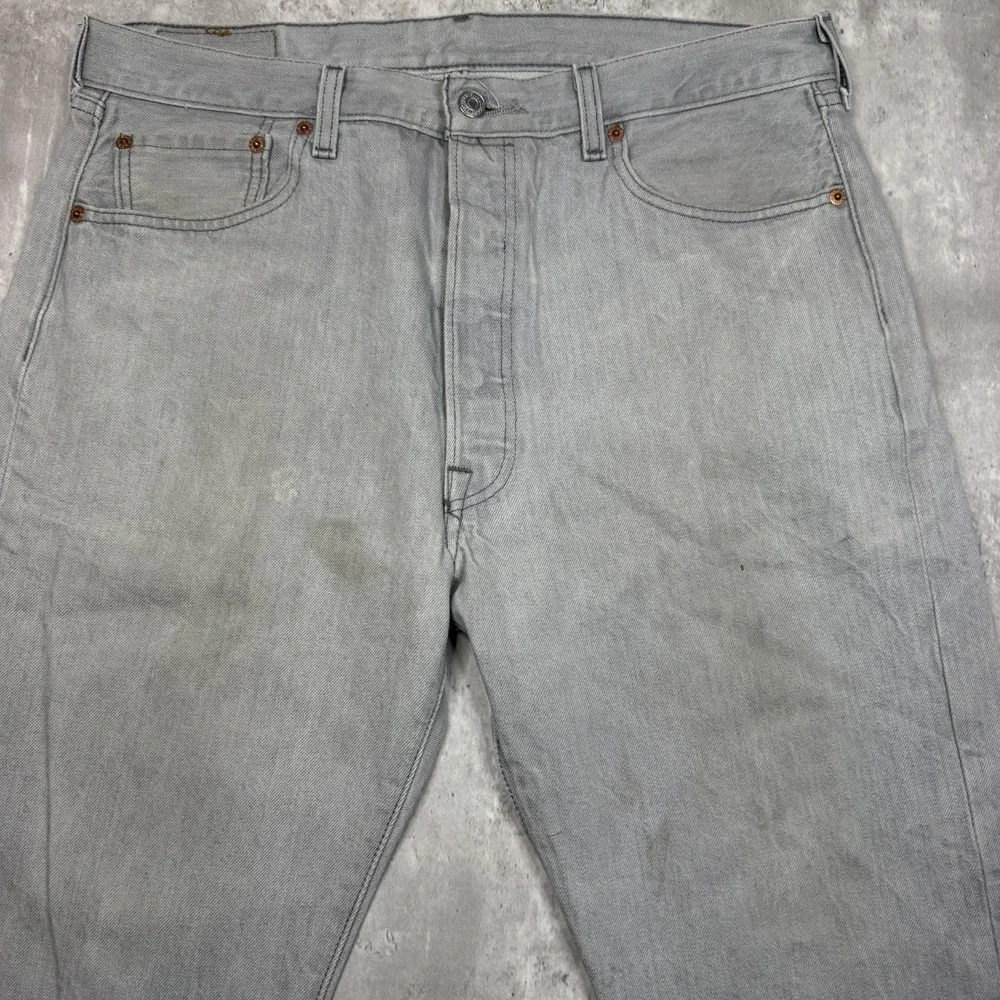 Levis 501 Original Fit Gray Wash Button Fly Straight Leg Jeans 36x30 Workwear US